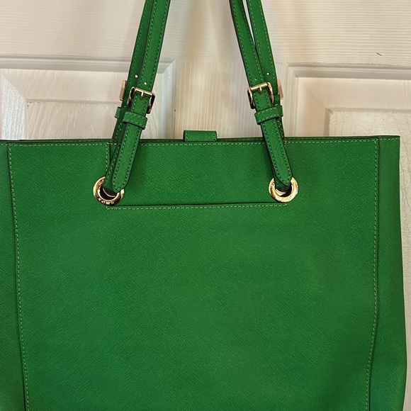 Micheal Kors travel tote bag - Picture 7 of 8